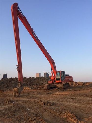 辽宁省葫芦岛市南票区日立240河道清淤挖掘机加长臂供应与技能培训指南